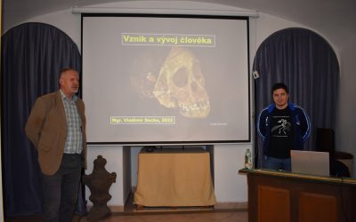VZNIK A VÝVOJ ČLOVĚKA – NOVÉ POZNATKY POSLEDNÍCH LET – Mgr. Vladimír Socha