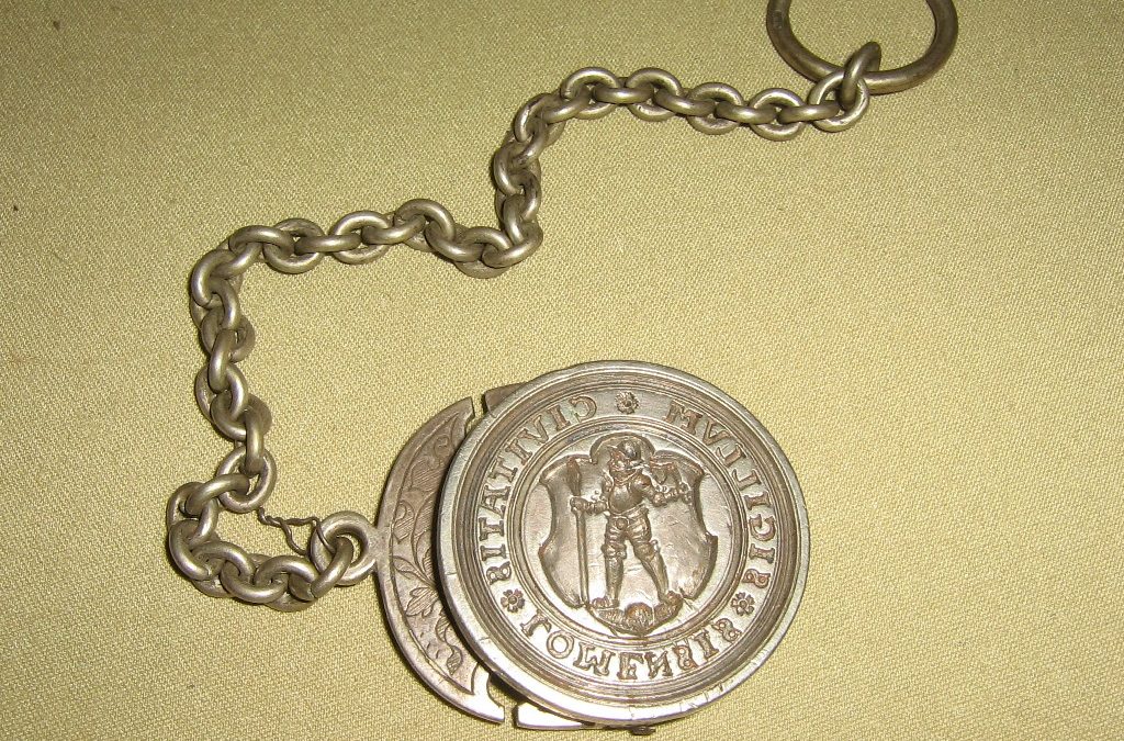 Z muzejních vitrin a depozitářů – pečetidla